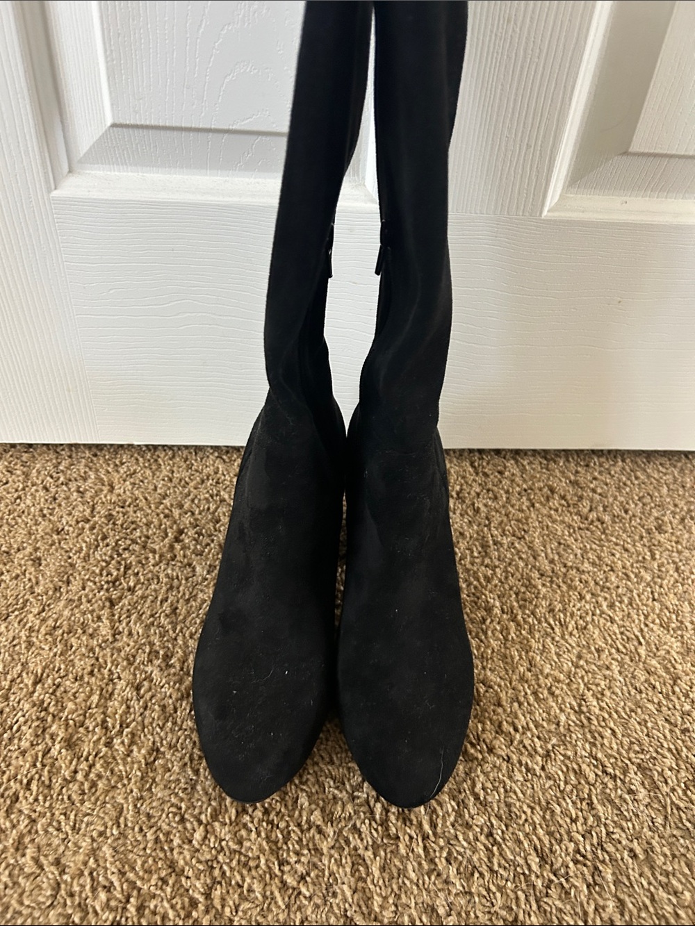 Women's Black Suede Knee-High Stretch Boot